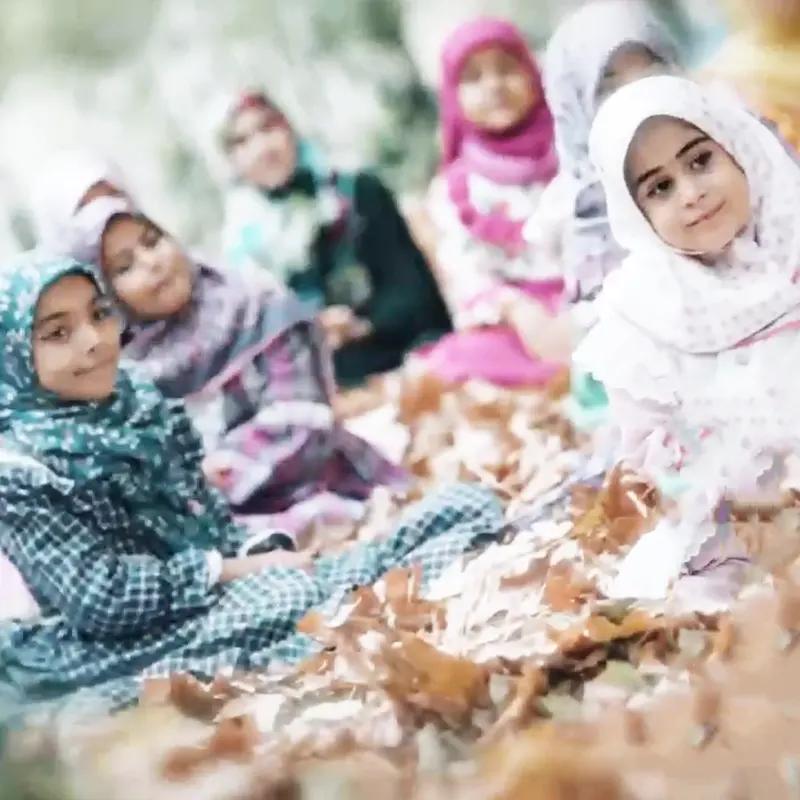 دختران-حورا